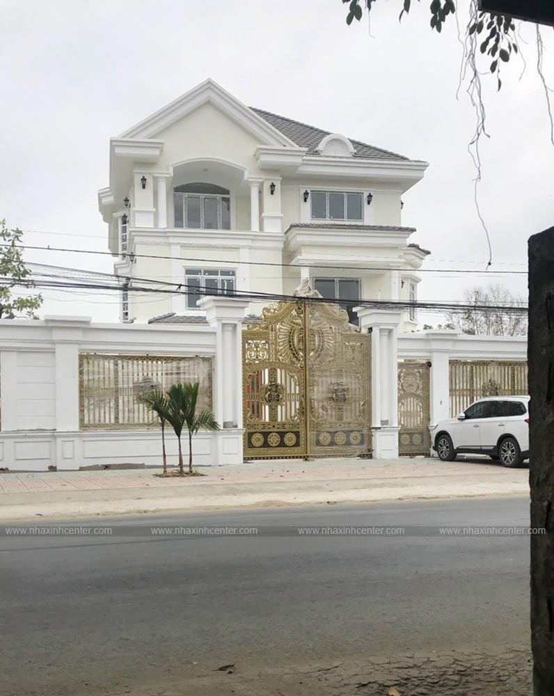 Biệt thự cổ điển