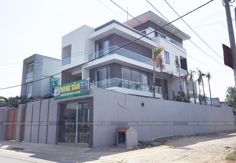 Phần hoàn thiện biệt thự hiện đại nhà Chị Giang | Hình 1