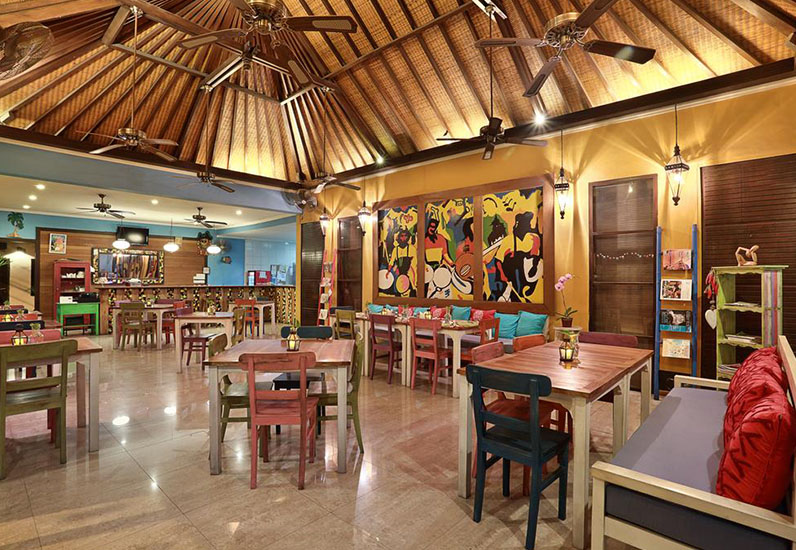 Phòng ăn màu sắc resort Bana