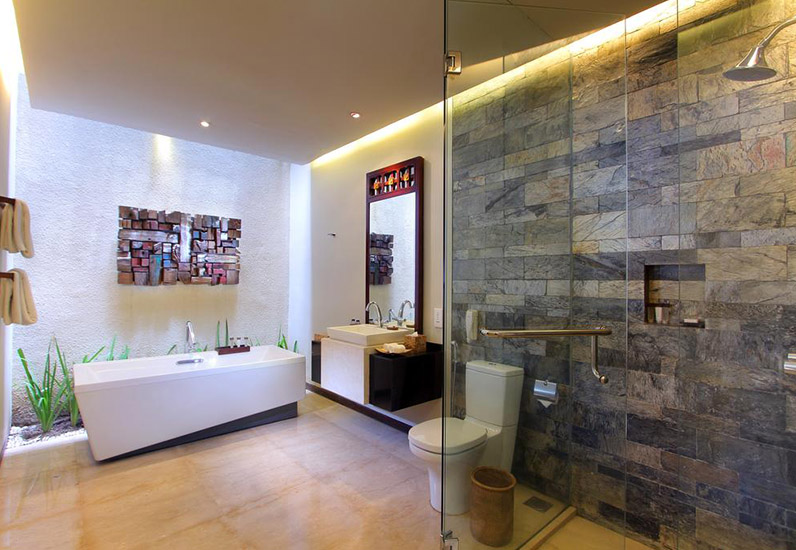 Phòng tắm resort Nha Trang